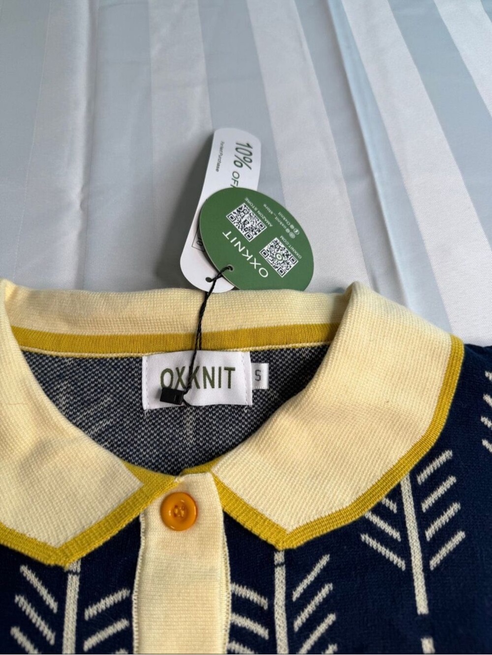 NWT OXKNIT Women's Blue Retro 70s Jacquard Collared Cardigan
Sweater Size Small - Picture 8 of 8